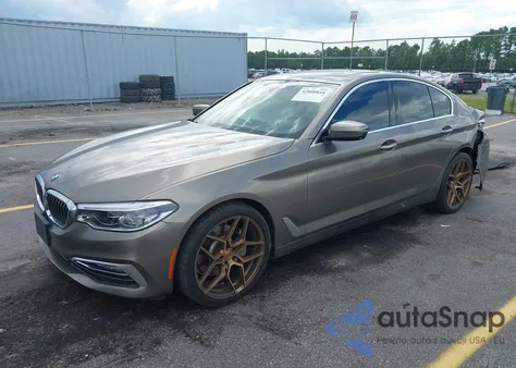 2017 BMW 540I xDrive из США, поврежденный, VIN WBAJE7C32HG887783